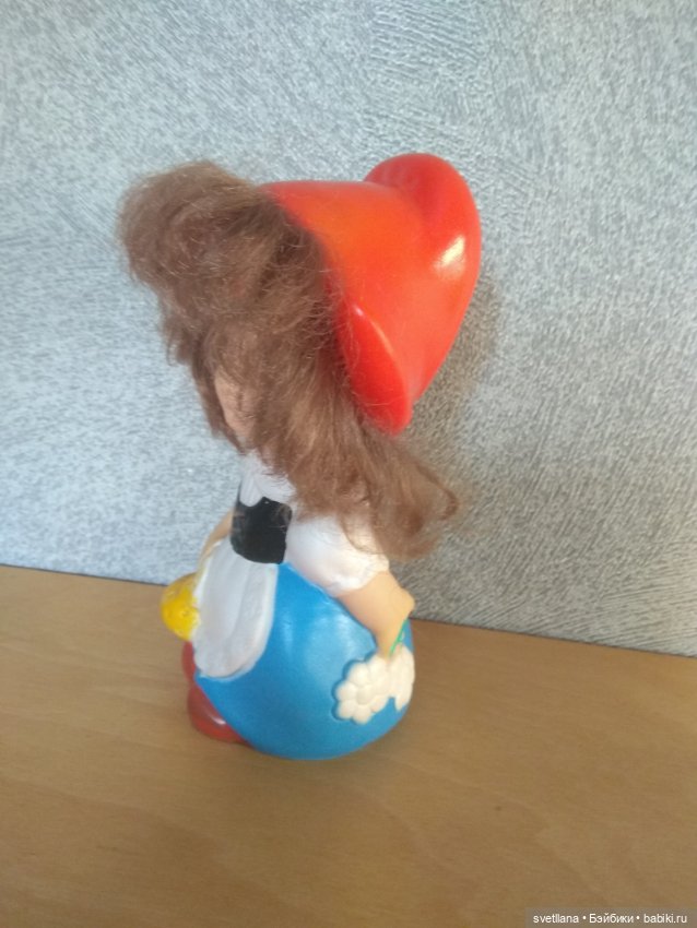 Красная шапочка резиновая (фото 2)