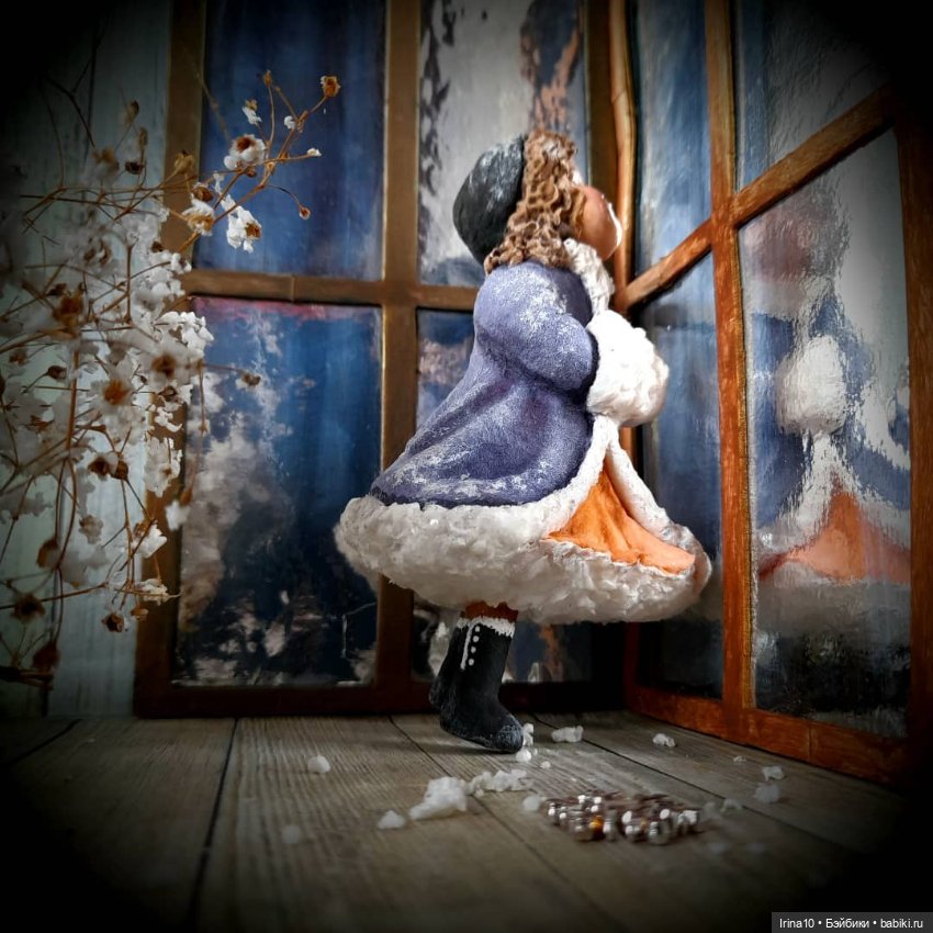 Девочка с муфтой — Авторские игрушки (фото 6)