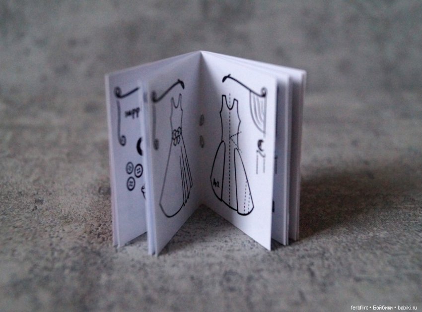 Книга для Золушки в масштабе 1:6 (фото 2)