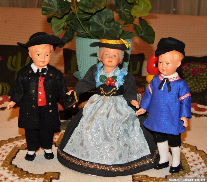 Красивая,антикварная,целлулоидная кукла немецкой компании AJ .Новая