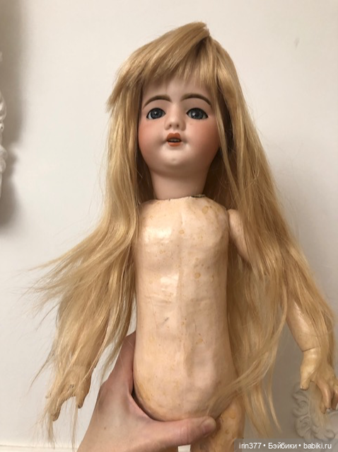 Парик натуральные, очень длинные волосы