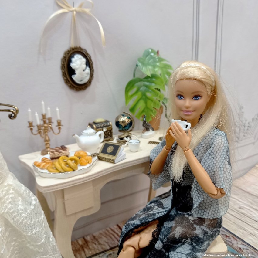 Глобус и бинокль — Кукольная миниатюра и румбокс