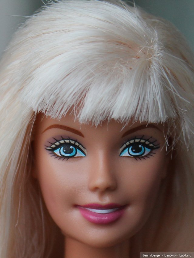 School Cool Barbie 2003 852826