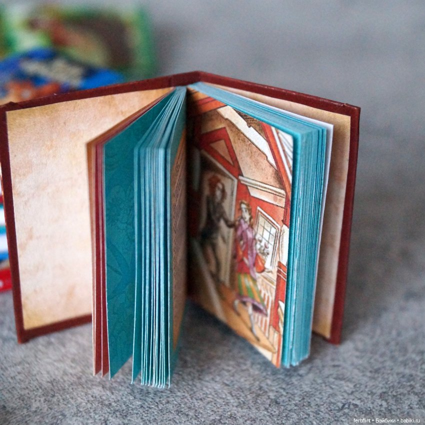 Книги классика Диснея в масштабе 1:6 (фото 10)