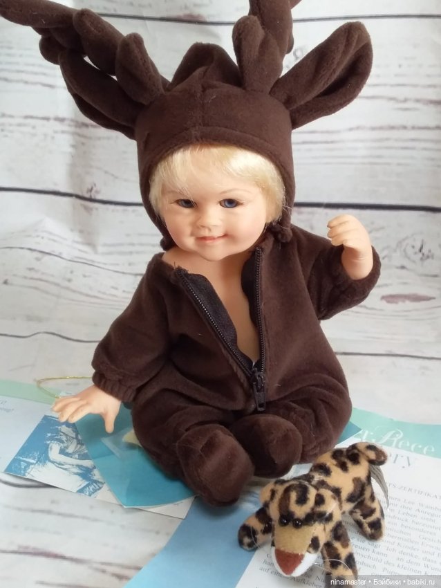 Олененок Томми с ягуаром от Laura Lee Wambach