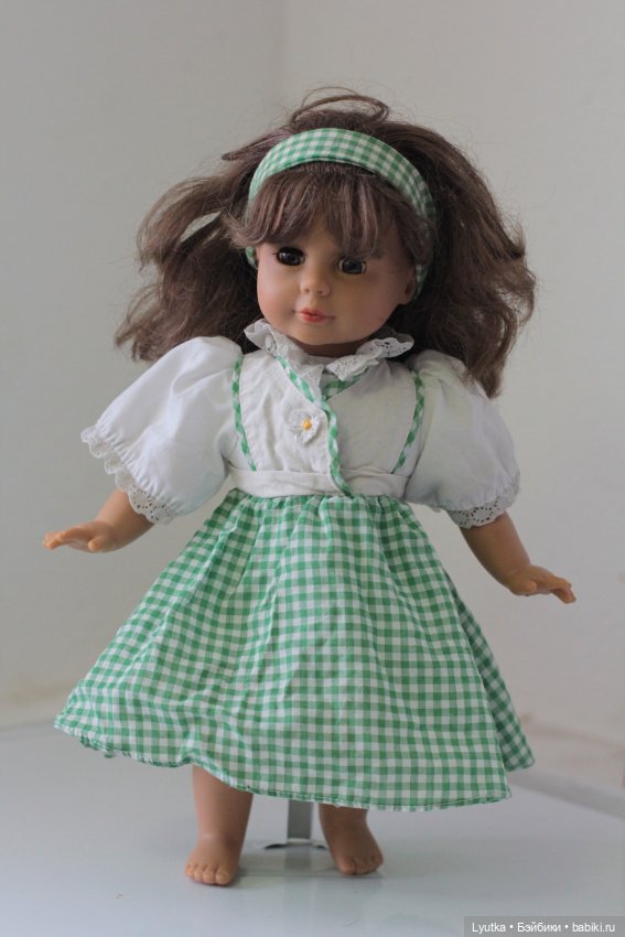 Немецкая кукла Lotus Onda брюнетка в родной одежде 36 см (фото 2)