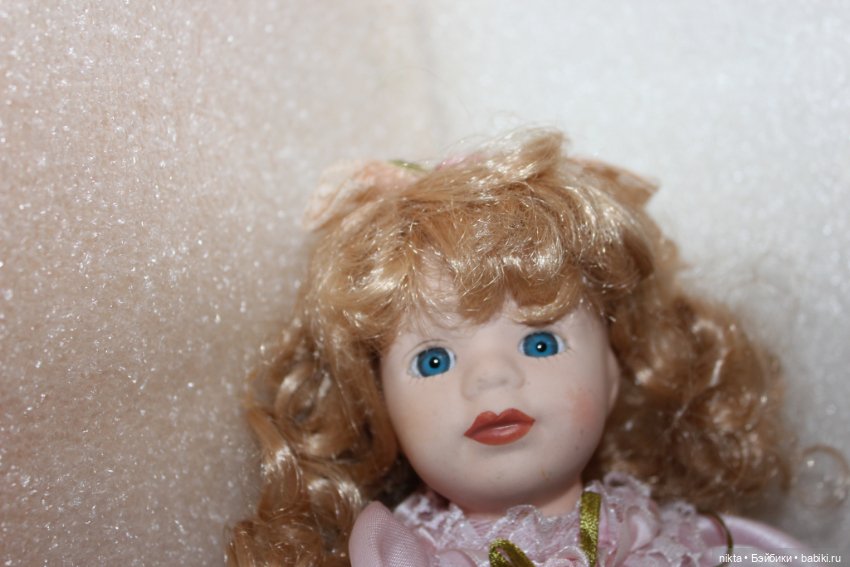 Фарфоровая кукла * С дефектами (фото 3)