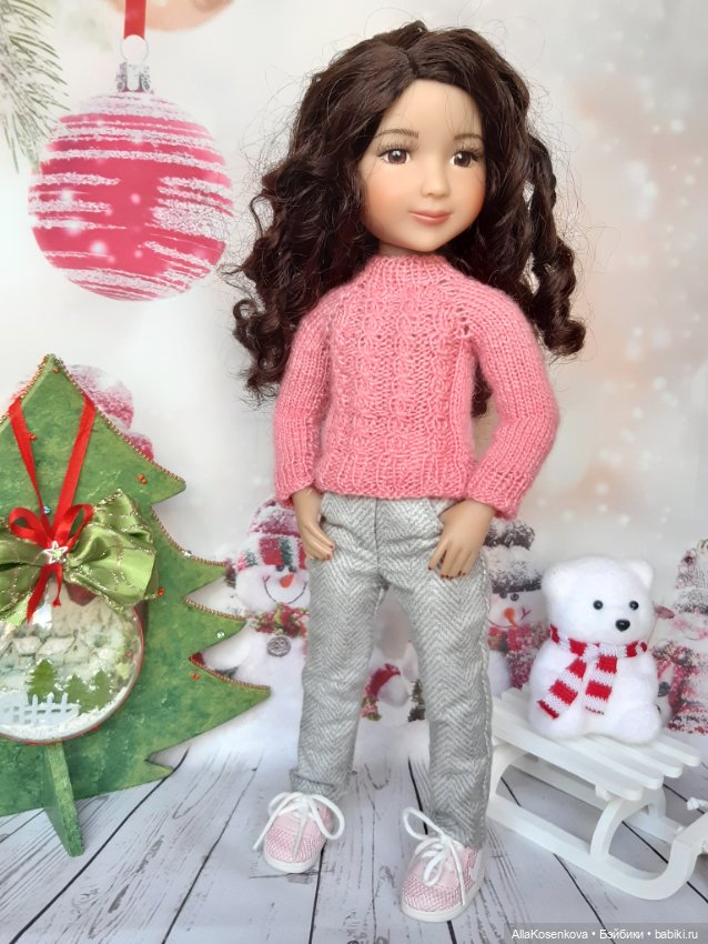 Комплект для Ruby Red — Одежда для кукол