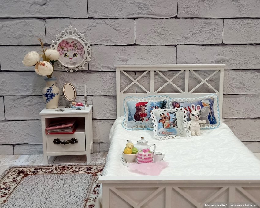 Подушки "С Новым Годом!" — Текстиль для кукольного интерьера (фото 6)