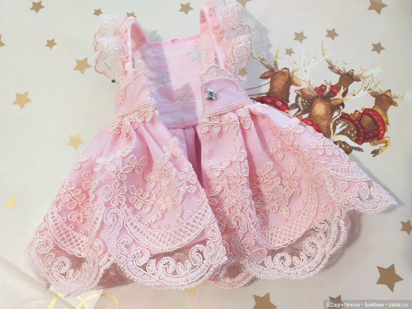 Платье и сарафан для кукол Руби Рэд 37 см Клубничное настроение (фото 5)