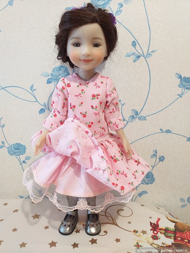 Платье и сарафан для кукол Руби Рэд 37 см Клубничное настроение (фото 8)