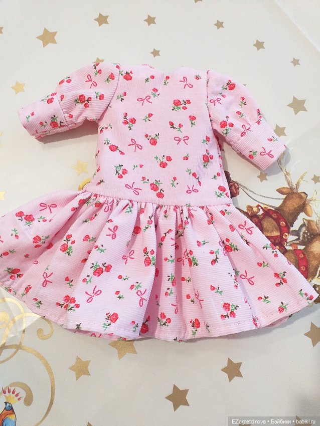 Платье и сарафан для кукол Руби Рэд 37 см Клубничное настроение