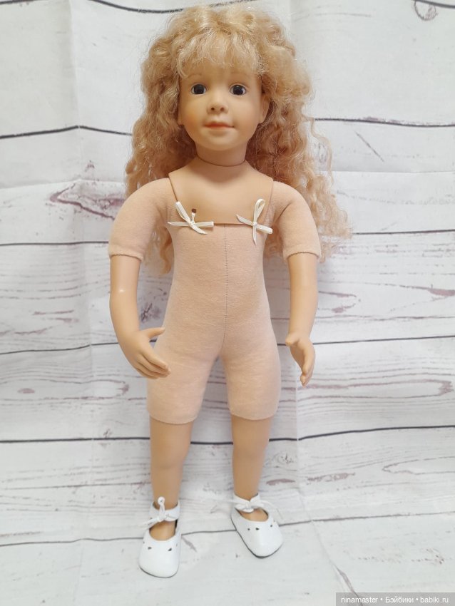 Блондинка от Evelyn Pfaffendorf для Schildkrot