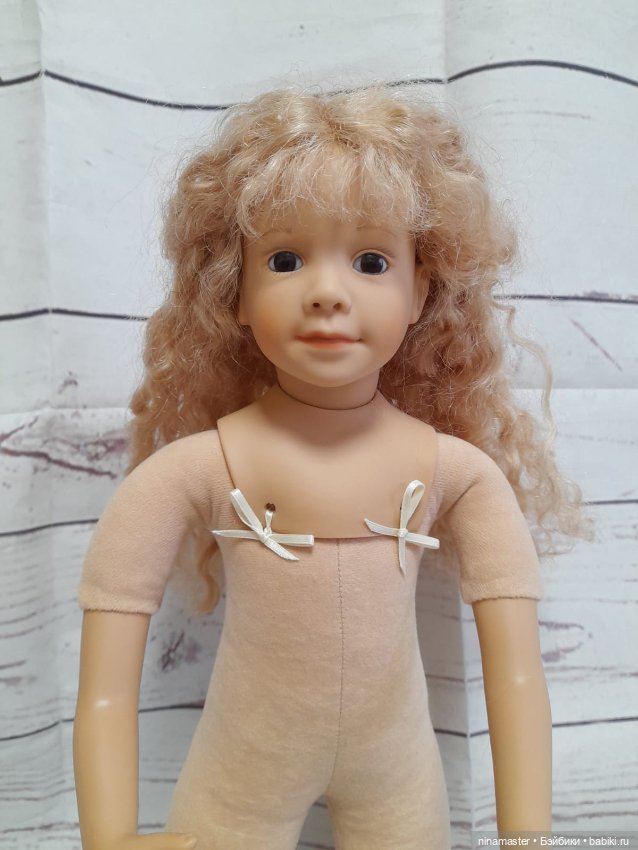 Блондинка от Evelyn Pfaffendorf для Schildkrot