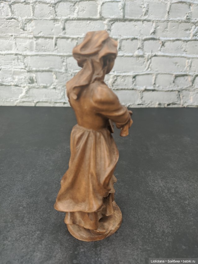 Деревянная статуэтка Девушка с мандолиной от Josef Albl (фото 3)