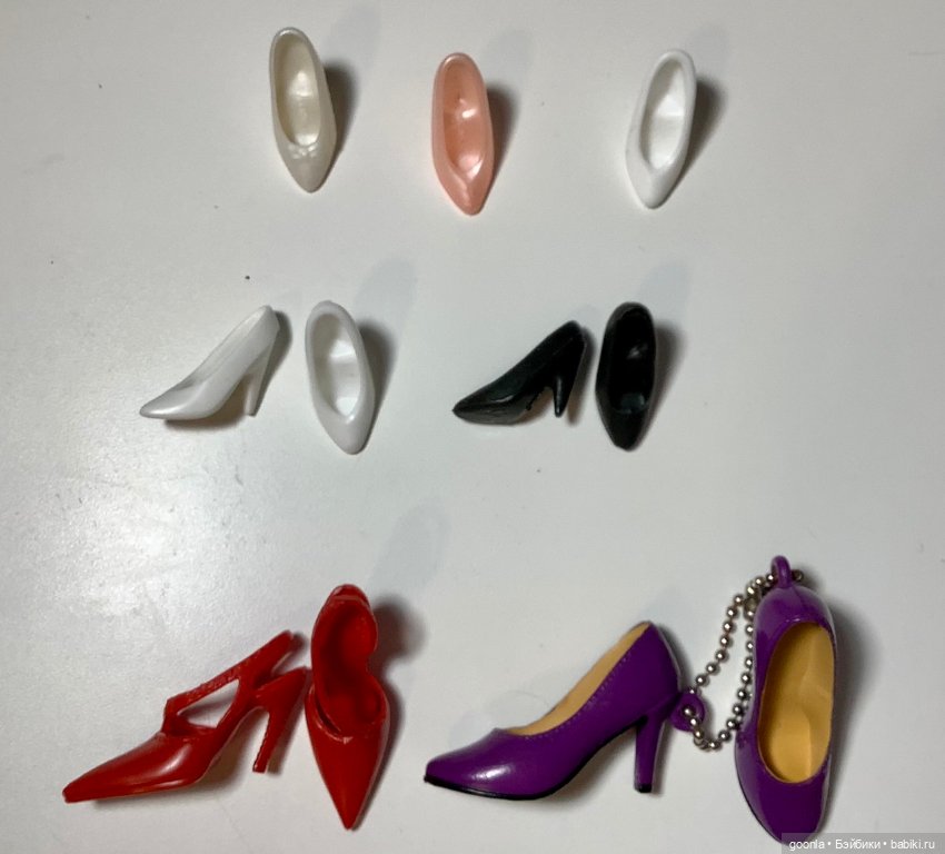 Винтажная и современная обувь для кукол барби (фото 2)