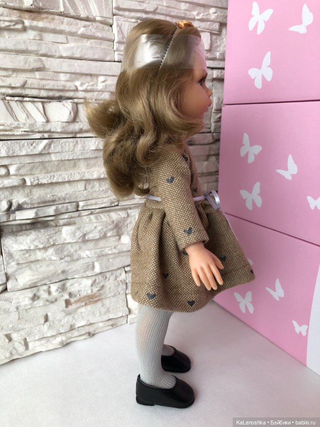 Карла со светлыми волосами и серыми глазами от Паола Рейна(Paola Reina) (фото 4)