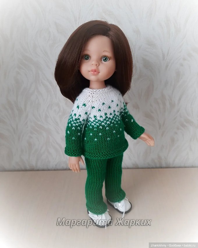 Разноцветные вязаные комплекты для Паолочек