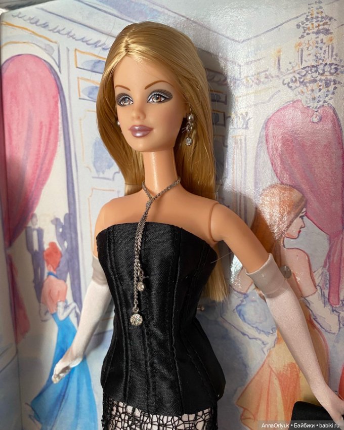 Society girl. Барби 2000 годов. Барби girl. Барби с зонтиком 2000. Society girl Barbie 2001.