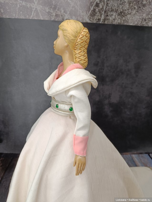 Красивая дама от Silvestri. Рассрочка