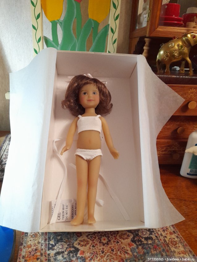 Little Charming Doll (Heartstring Dolls) Basic Penny Chestnut Brown