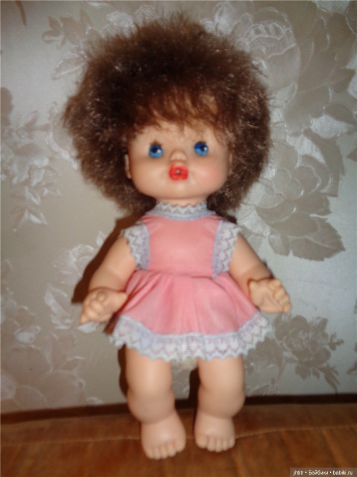 Кукла СССР , тело пластик остальное резина , очень реалистичная фигурка маленькой девочки (фото 2)