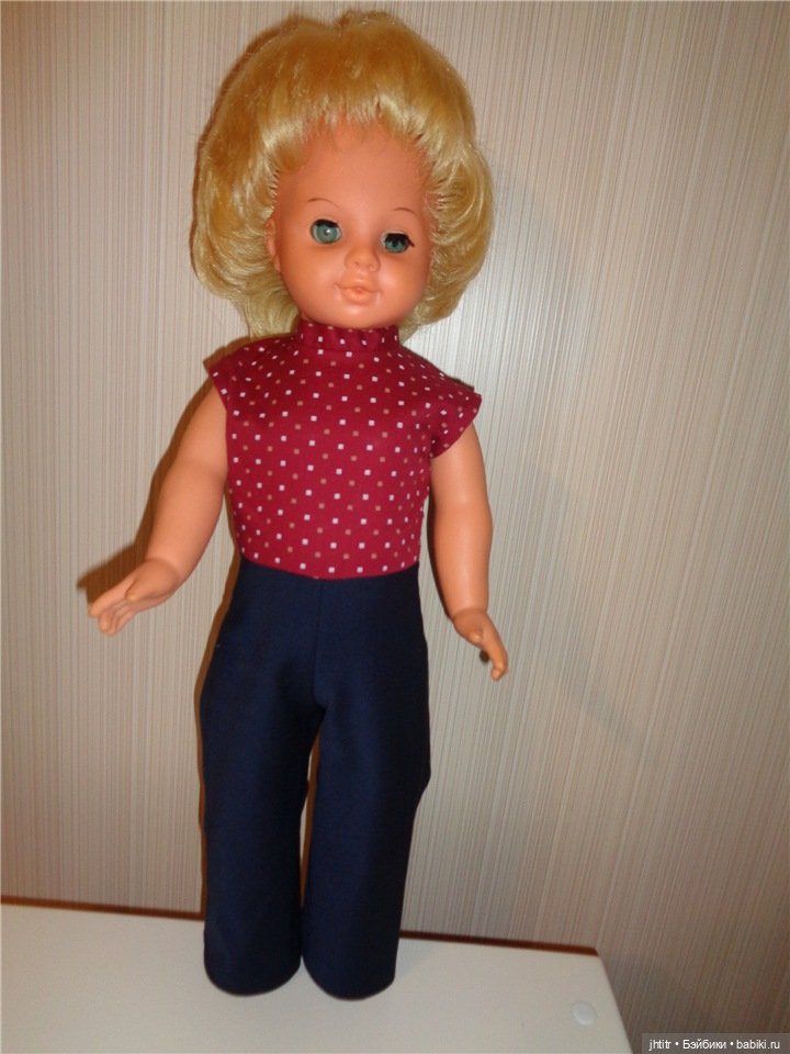 Куколка ГДР в наряде ручной работы сшитом по выкройке родного (фото 5)