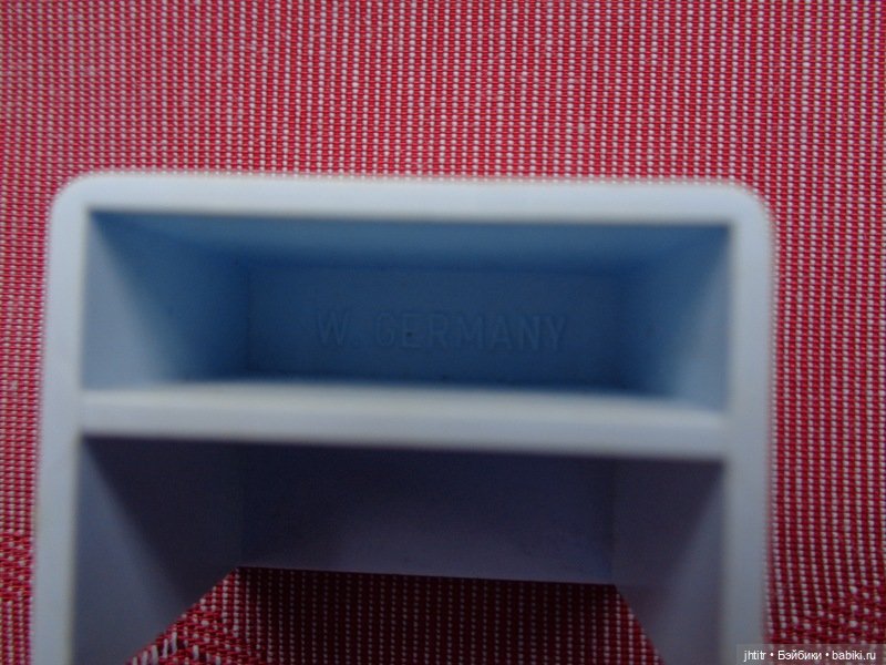 Спальня производства ГДР для ваших винтажных пупсиков ! 7 предметов (фото 4)