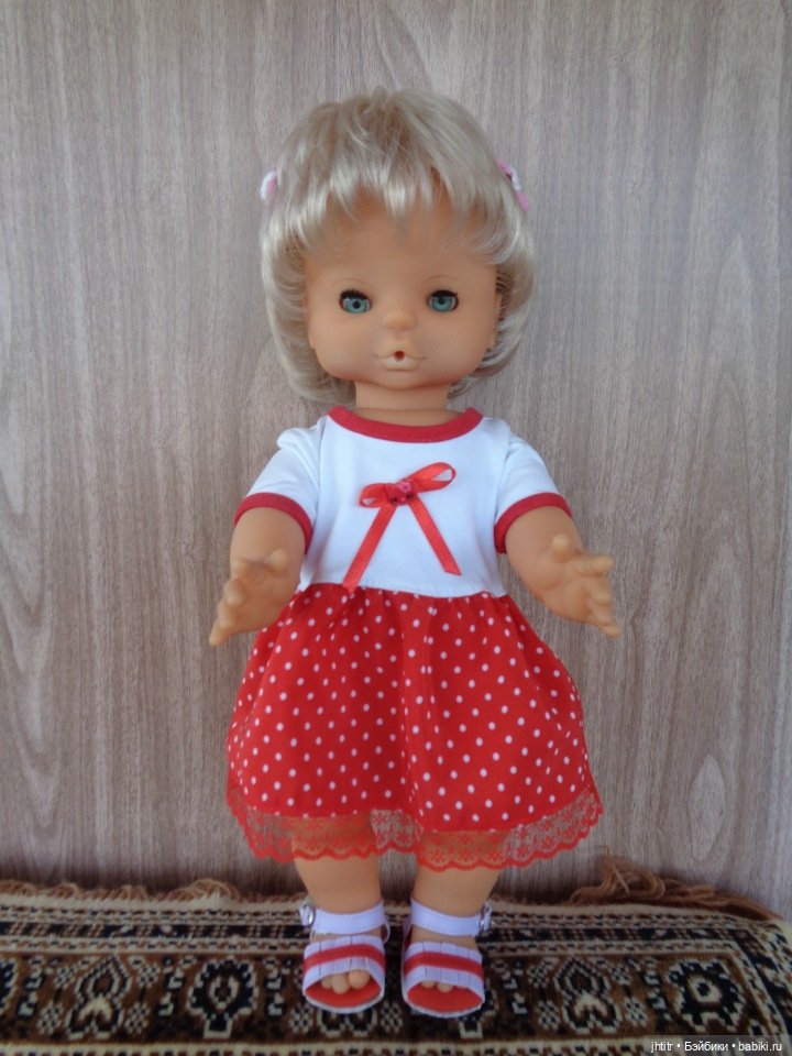 Кукла ГДР Бигги , есть клеймо под волосами , полностью резиновая девочка