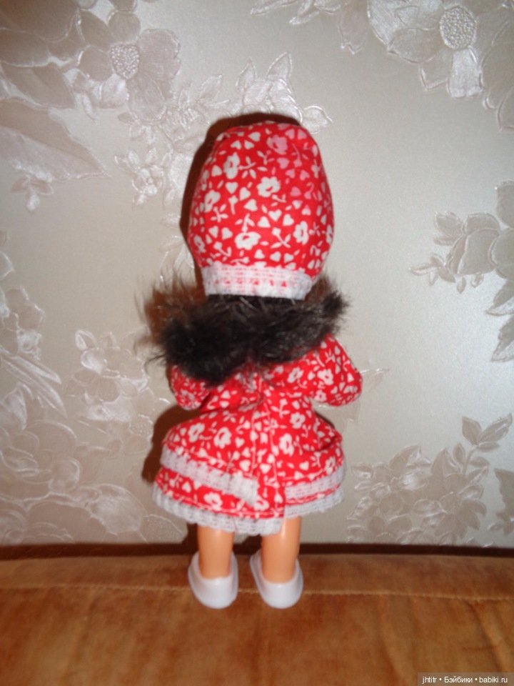 Куколка ГДР, новая, в родной одежде и обуви