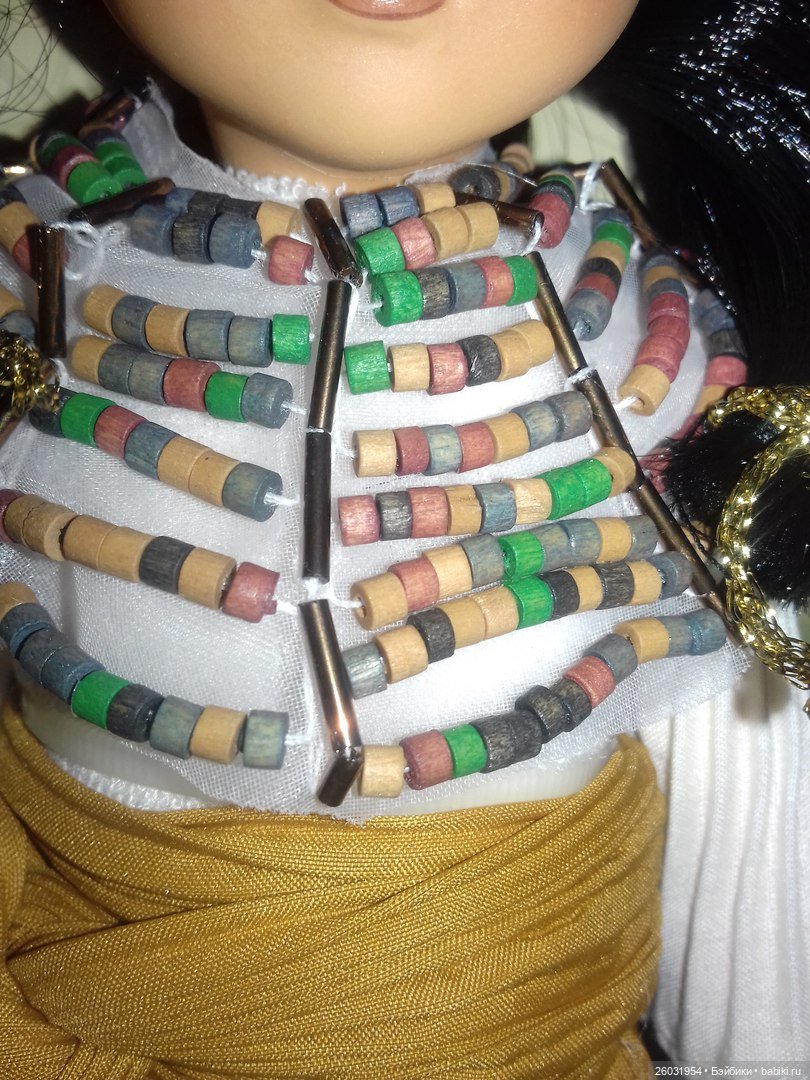 Фарфоровая итальянская кукла Клеопатра (фото 3)