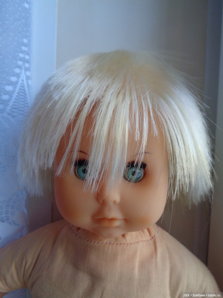 Кукла ГДР в родной одежде (фото 6)