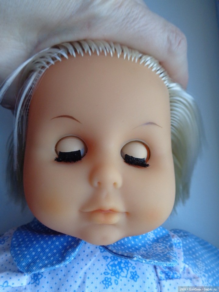 Кукла ГДР в родной одежде (фото 5)