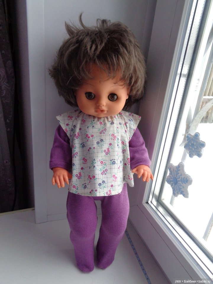 Кукла ГДР в родной одежде (фото 2)