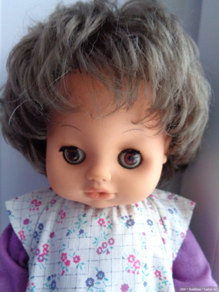 Кукла ГДР в родной одежде