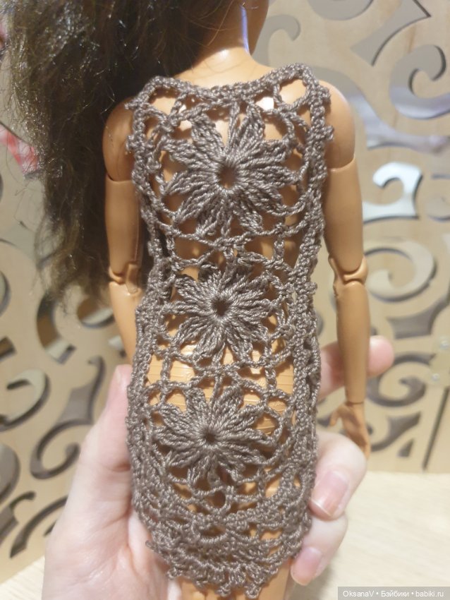 Вязаный комплект для куклы (фото 7)