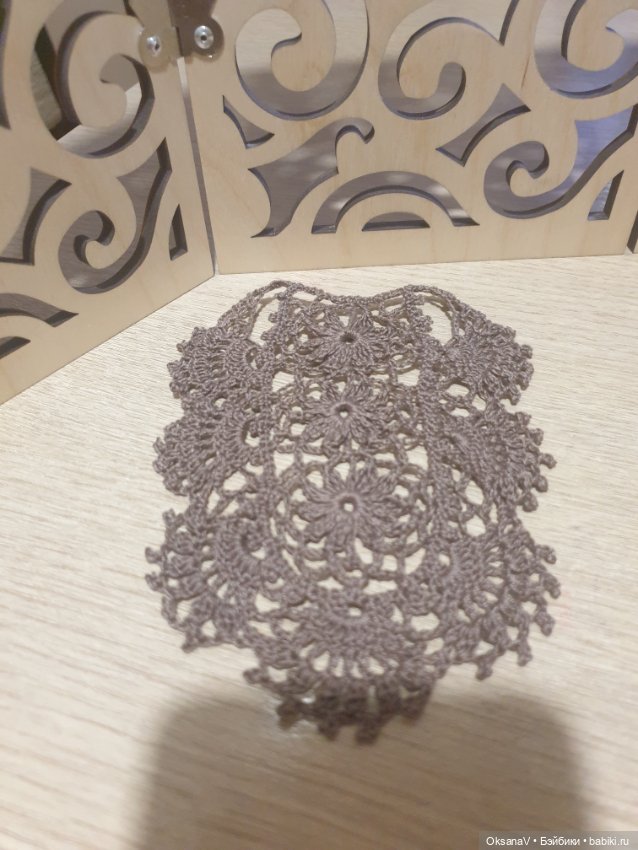 Вязаный комплект для куклы (фото 8)