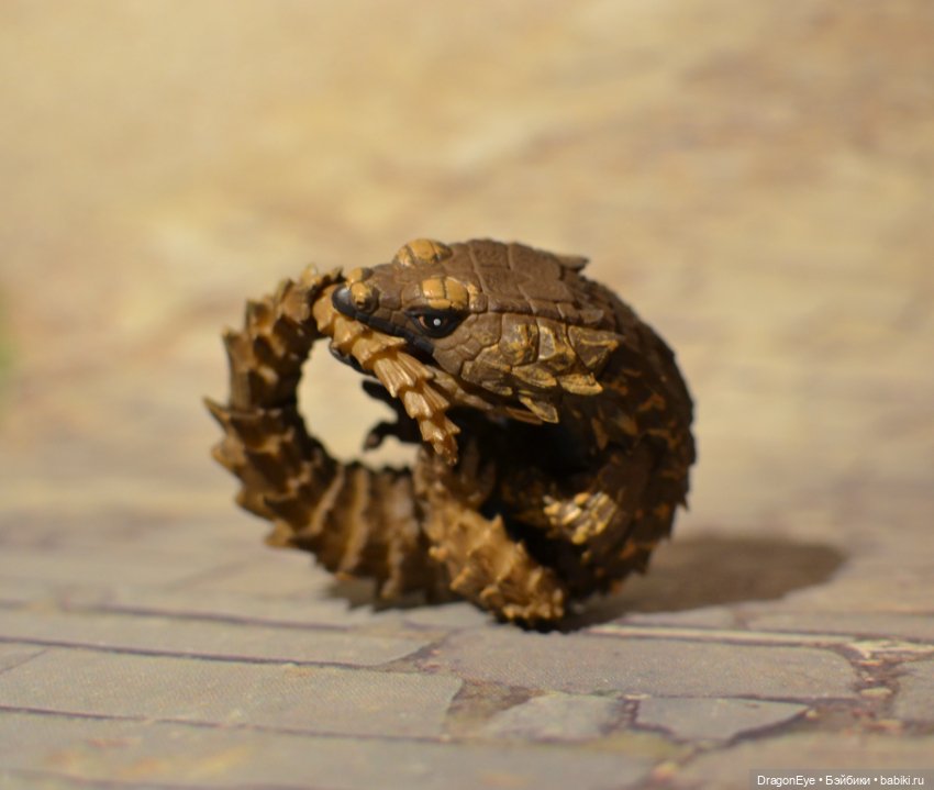 1/1 Ящерица-броненосец — Коллекционные фигурки