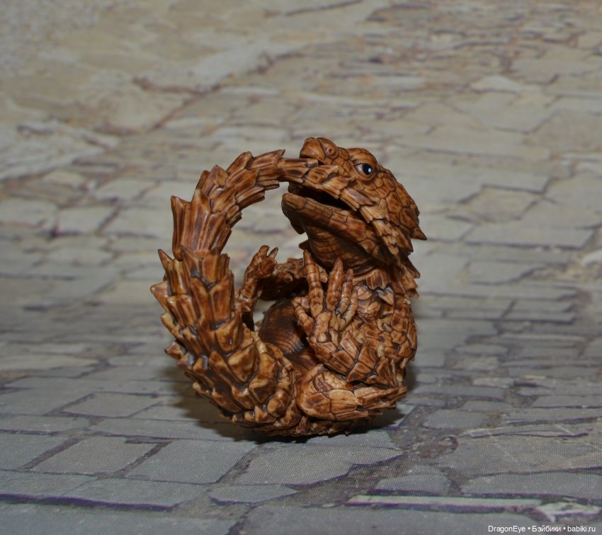 1/1 Ящерица-броненосец — Коллекционные фигурки