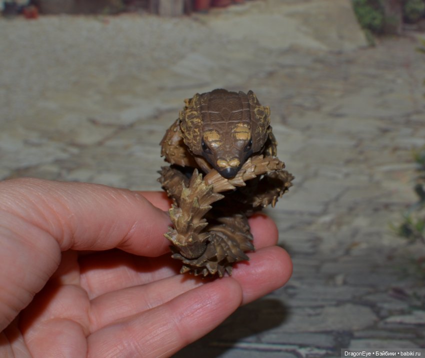 1/1 Ящерица-броненосец — Коллекционные фигурки