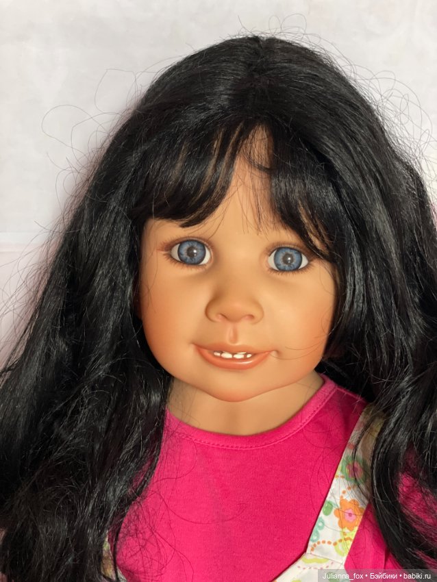 Жгучая брюнетка Alissa (Алисса) от Monika Peter Leicht. Полностью винил (фото 7)