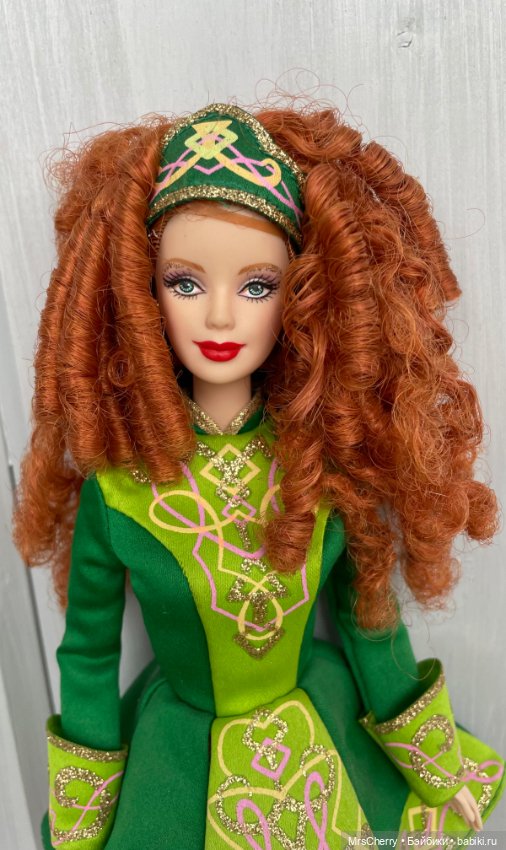2006 Festivals of The World Irish Dance Barbie