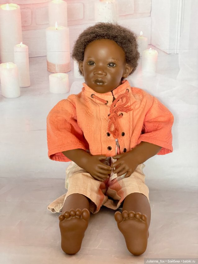 Афроамериканский мальчик Pemba (Пемба) от Annette Himstedt. Редкий на сайте