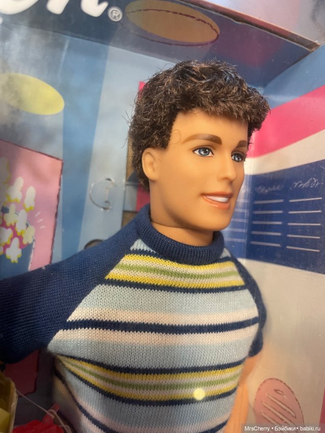 Movie Date Ken / Кен — Игровые куклы