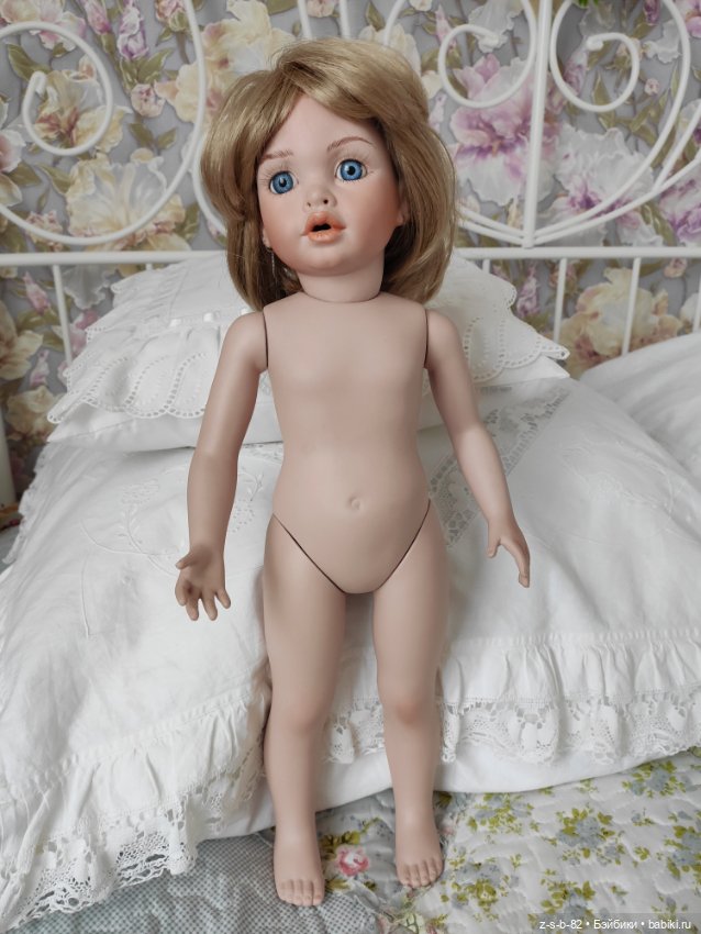 Фантастическая красавица, полностью фарфор