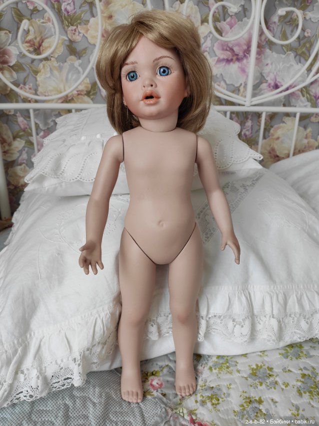 Фантастическая красавица, полностью фарфор