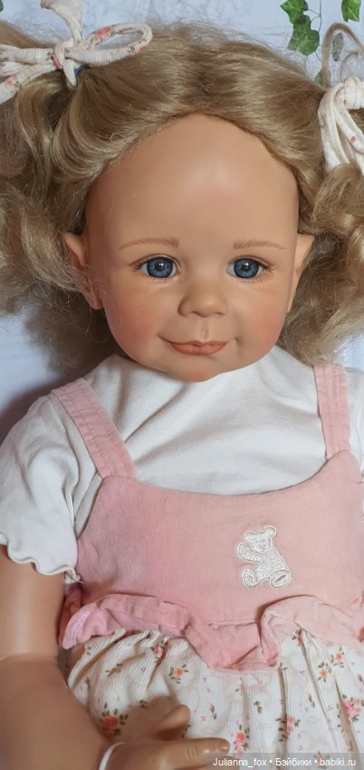 Очаровательная голубоглазая кучеряшка Nina (Нина) от Monika Levenig (фото 4)