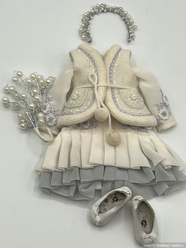 Аутфит на кукол Валентины Игнатьевой и им подобным