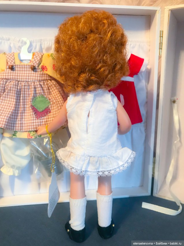 Энни в чемоданчике Annie Adventures Trunk Set, Effanbee, Tonner (фото 7)