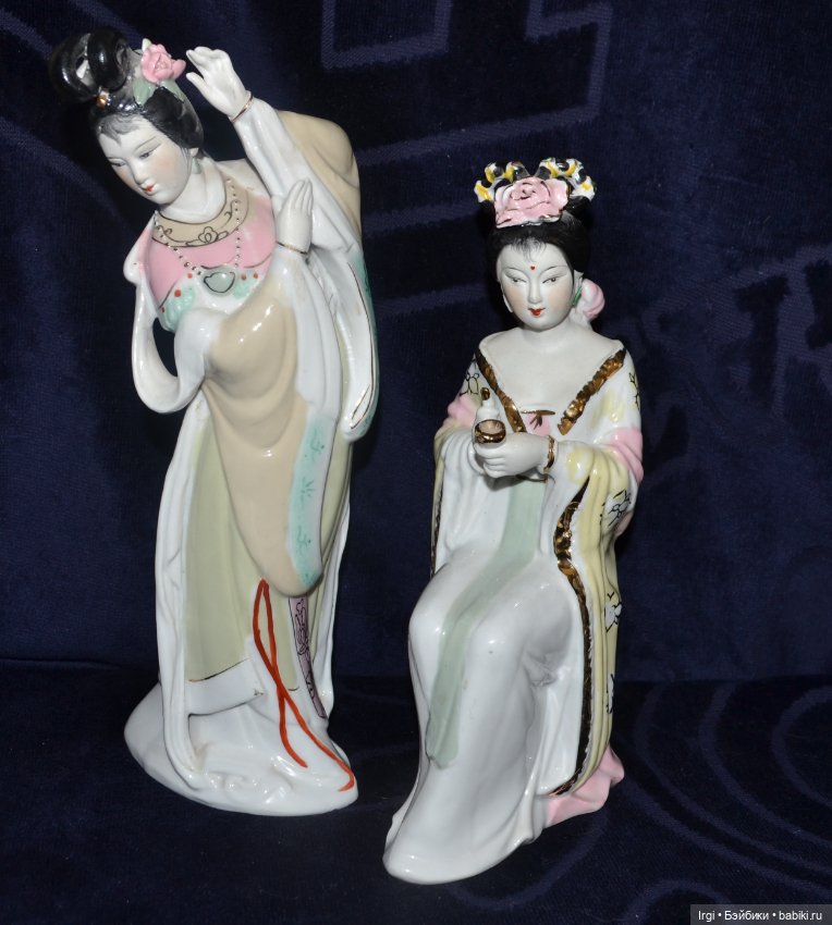 Пара фарфоровых статуэток азиатские девушки